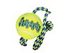 KONG - Hračka tenis air dog míč na šňůrce